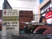 Undang-Undang Republik Indonesia No. 22 Tahun 2003 Tentang Susunan dan Kedudukan MPR,DPR,DPD,dan DPRD